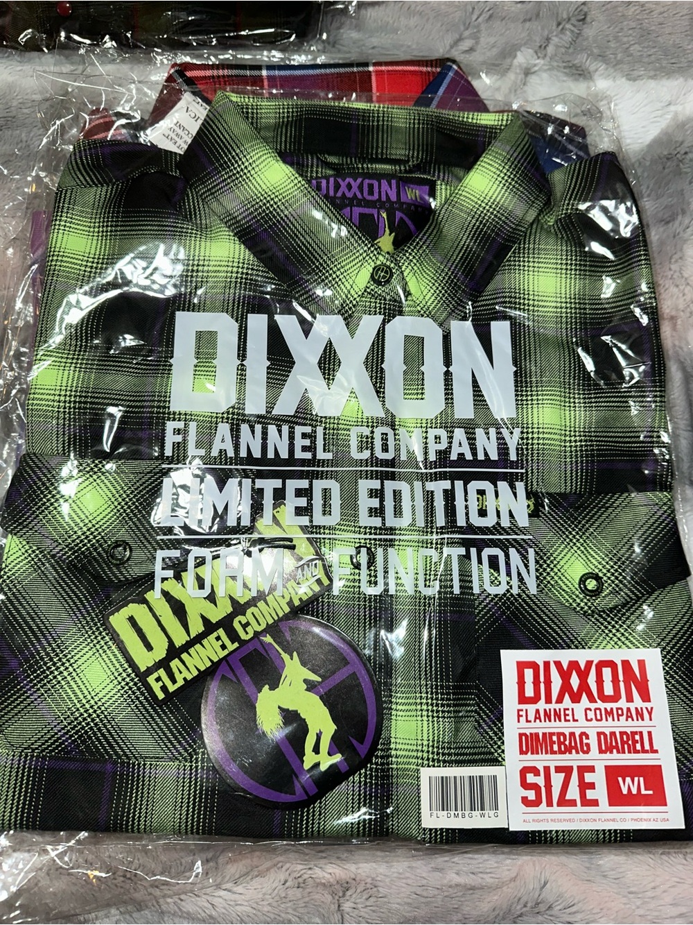 Dixxon Dimebag Darrell Flannel in women’s size large GLOW IN THE DARK Pantera